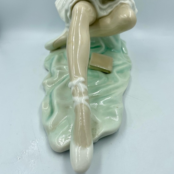 Tengra Valencia Porcelain Ballerina Reading Music Book 10" Tall Spain - Picture 5 of 12
